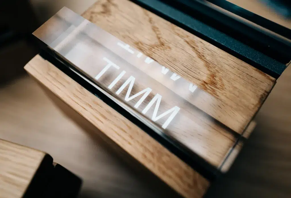 Maßgeschneiderte Sicherheitslösungen bieten Schutz gegen jeden Angriff - von Einbruch und Beschuss bis Vandalismus und Hochwasser