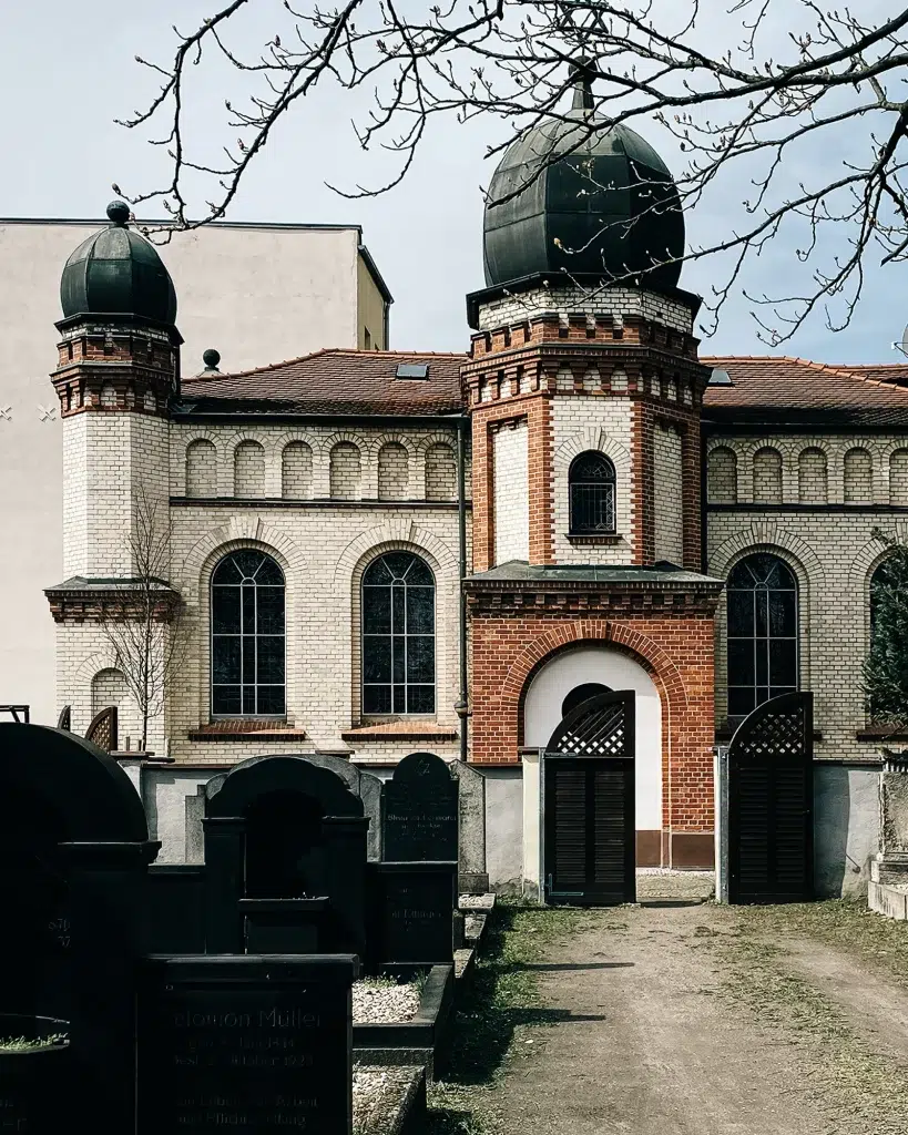 Hochsicherheit für religiöse Einrichtungen - Timm Fensterbau